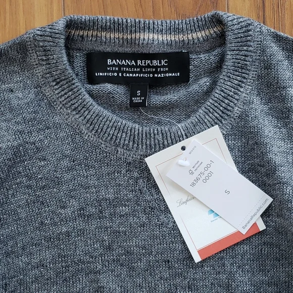Banana Republic 100% Linen Crew Neck Sweater - Picture 2 of 5